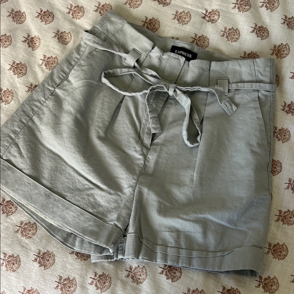 Express Women's Gray High-Waist Shorts - 8